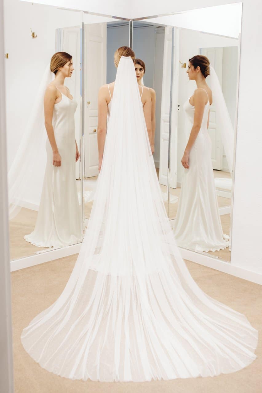 velo tul de plumetti bordado atelier novias madrid